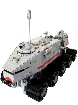 Illustration for article titled 15-Year-Old Sven Junga Creates Starships From LEGO Bricks